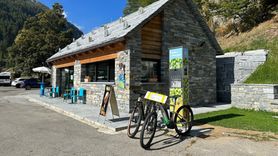 Station de recharge pour vélos électriques de Sambuco