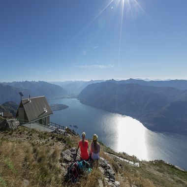 Cabanes alpines à Brissago et Ronco s/Ascona