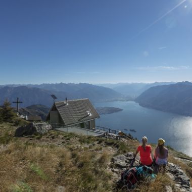 Berghütten in Brissago und Ronco s/Ascona