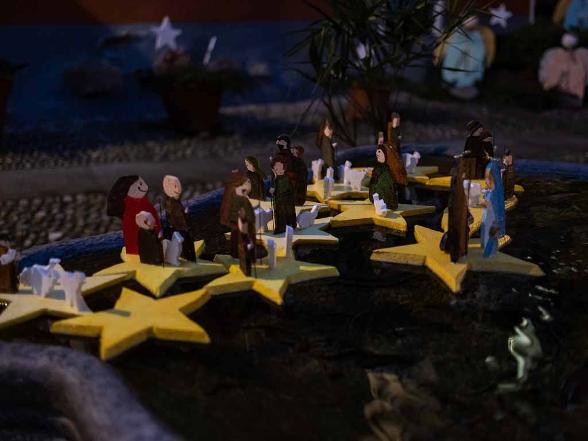 Open-air Christmas Crib exhibition Vira