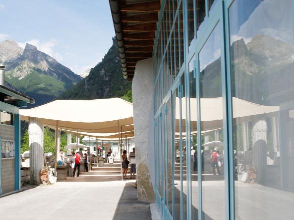 The Sculpture School of Peccia