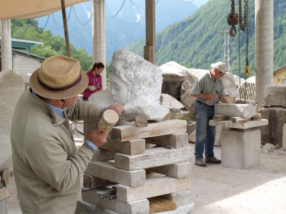 La Scuola di Scultura di Peccia